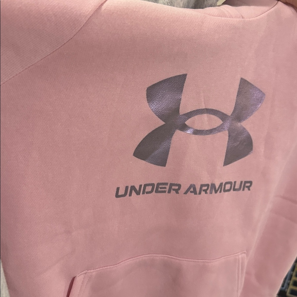 BRAND NWT Under Armour Light Pink Hoodie with Silver Logo